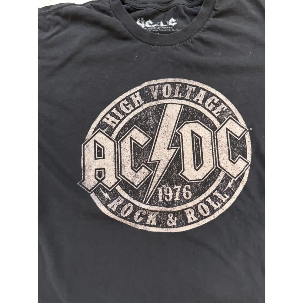 AC/DC Shirt Mens‎ MED Black High Voltage 1976 Rock & Roll Graphic Band Tee